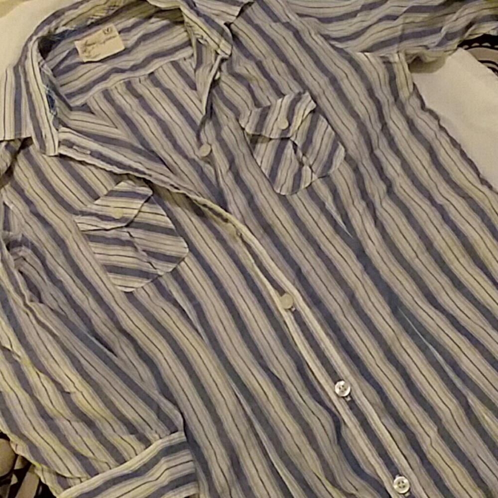 Button up AEO flannel shirt